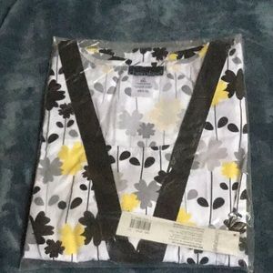 Cherokee 3xl NWT scrub top